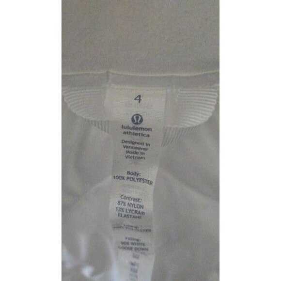 Lululemon women's Down For A Run white Vest size 4 - Picture 9 of 9